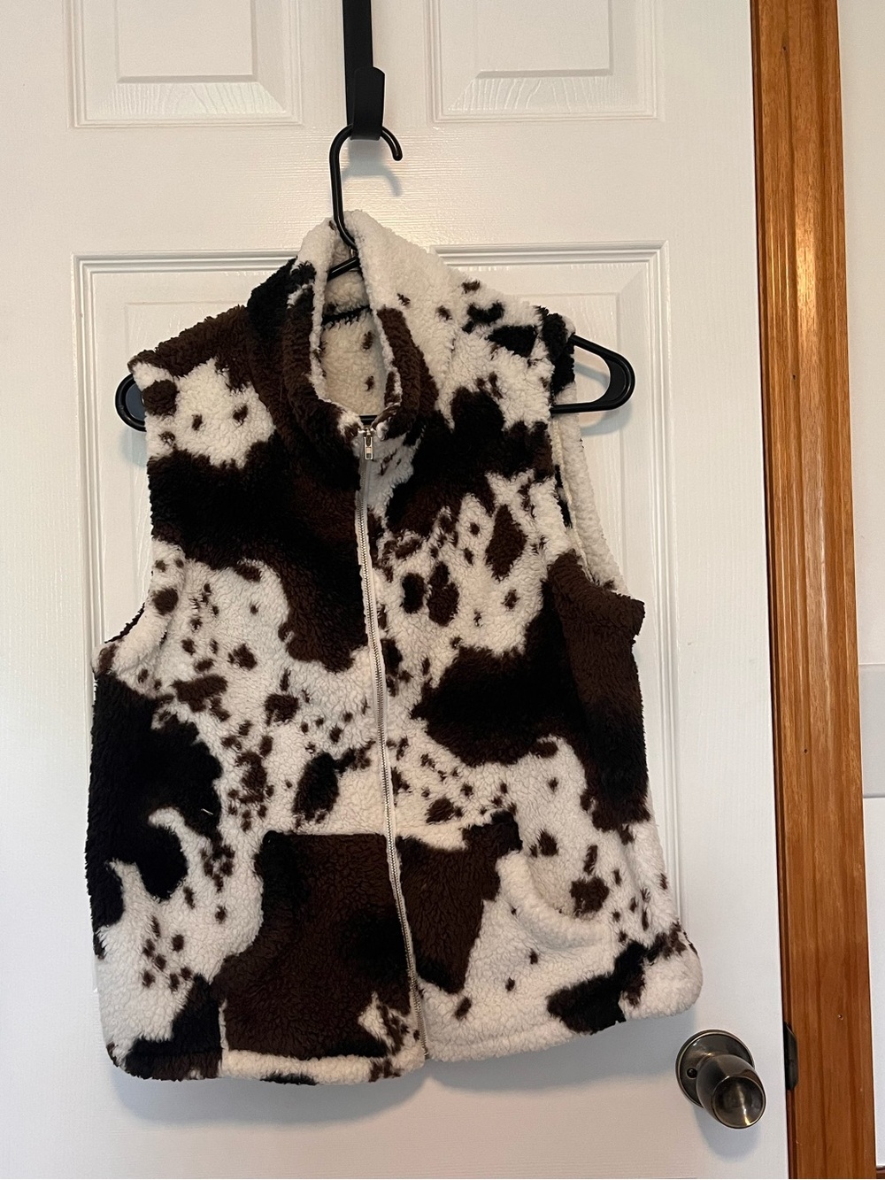 SHEIN cow print sherpa vest LG